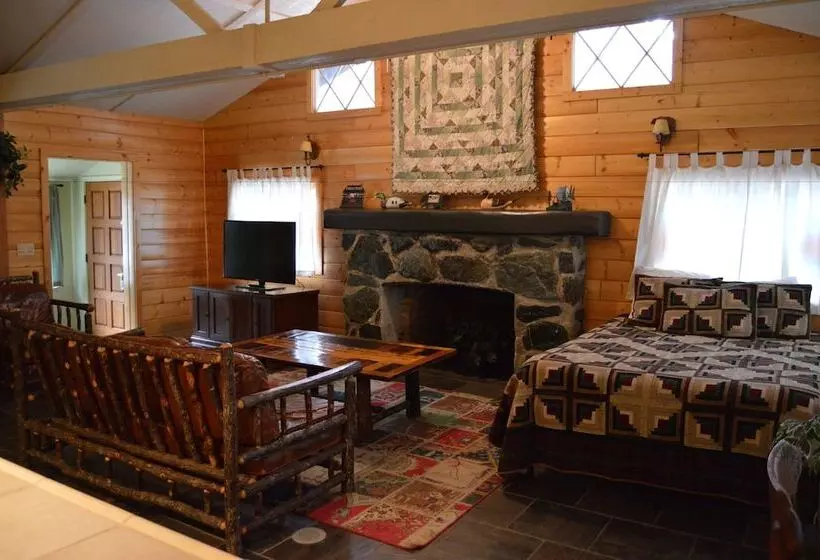 モーテル Red Bud Lodge