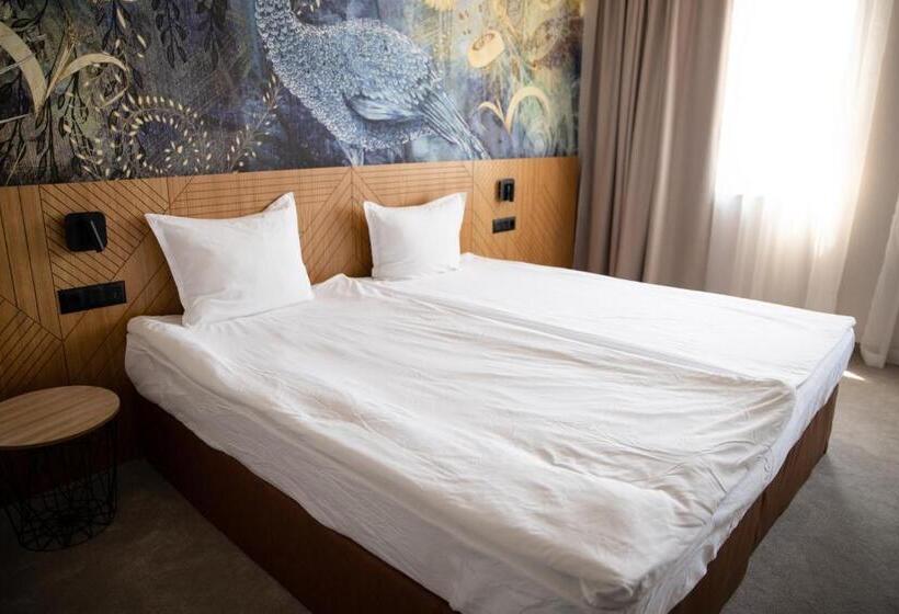 منتجع Saint Thomas Holiday Village