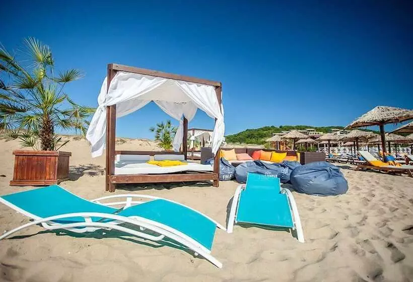 リゾートホテル Saint Thomas Holiday Village