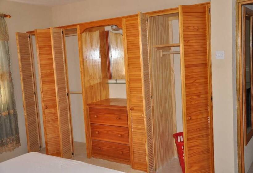 The Terraces At Mangrove