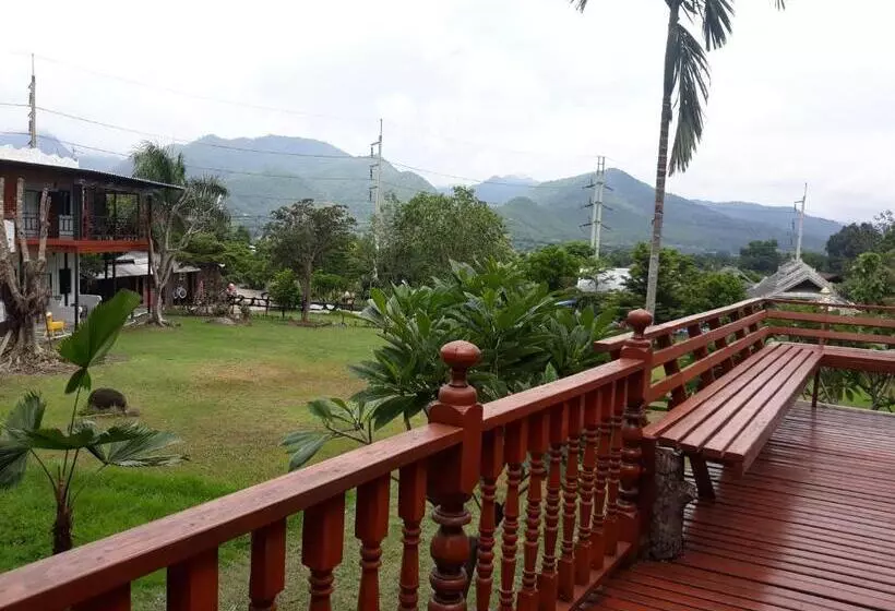 Retkeilymaja ปอ อา ยอ รีสอร์ท