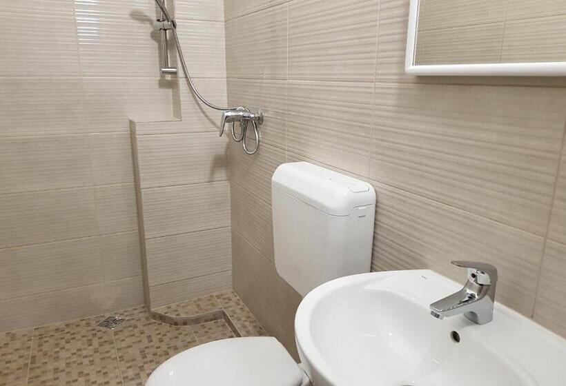 پانسیون Guest House Nova