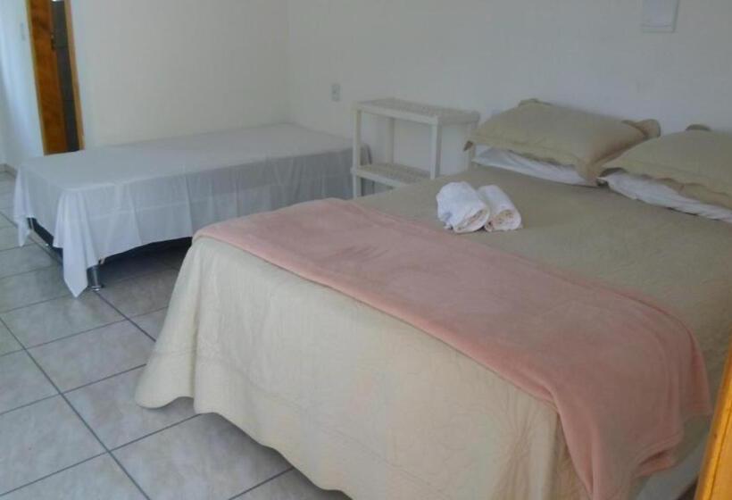 ベッドアンドブレックファースト Kantinho Da Serra