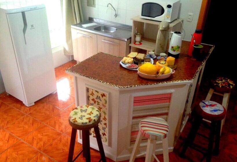 ベッドアンドブレックファースト Kantinho Da Serra