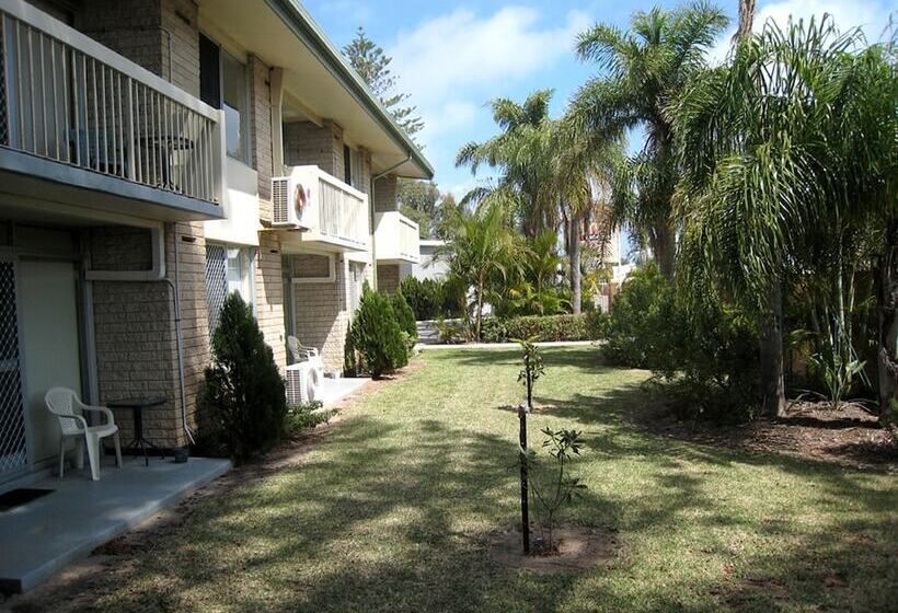 Como Apartments   Geraldton