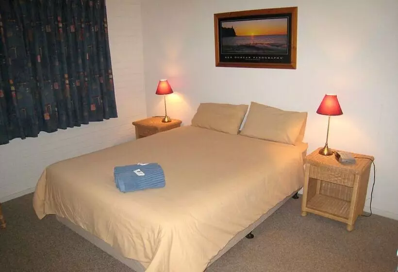 Como Apartments   Geraldton