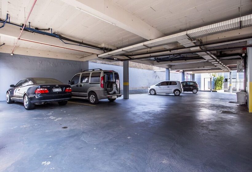 בית מלון כפרי Metropole Paulinia