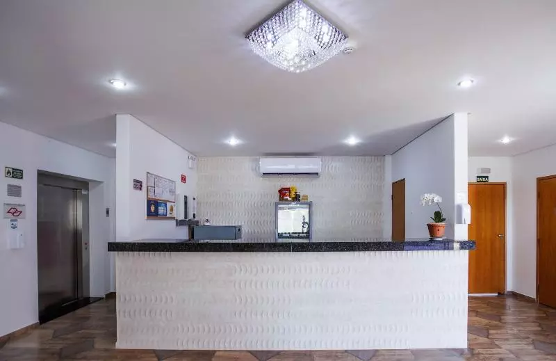 ホテル Metropole Paulinia