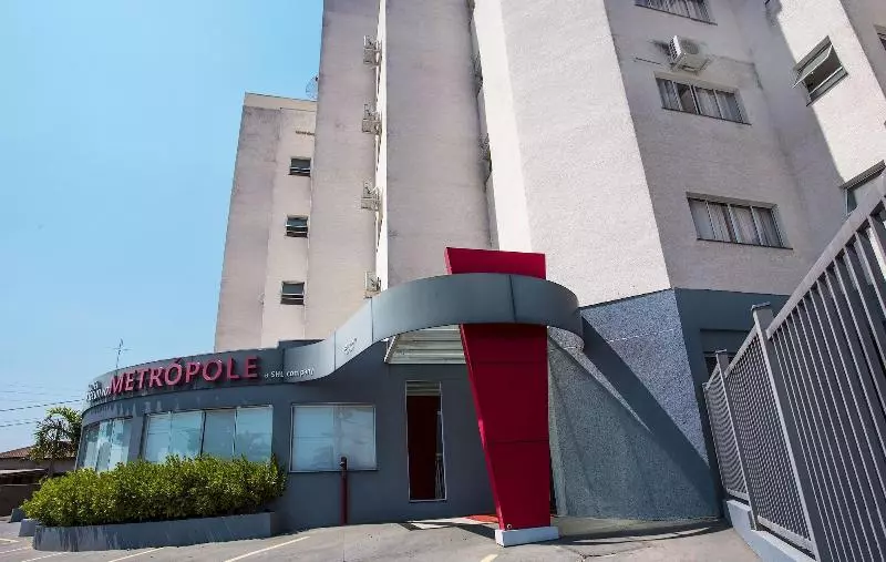 ホテル Metropole Paulinia