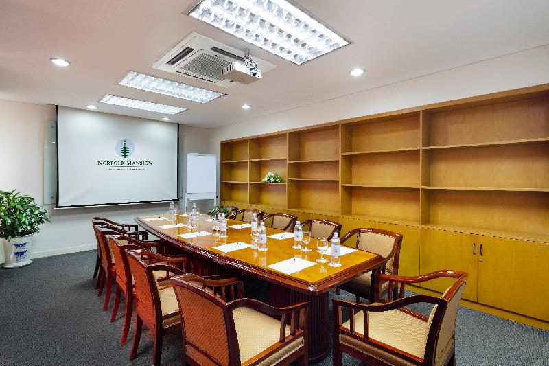 هتل Norfolk Mansion  Luxury Serviced Apartment