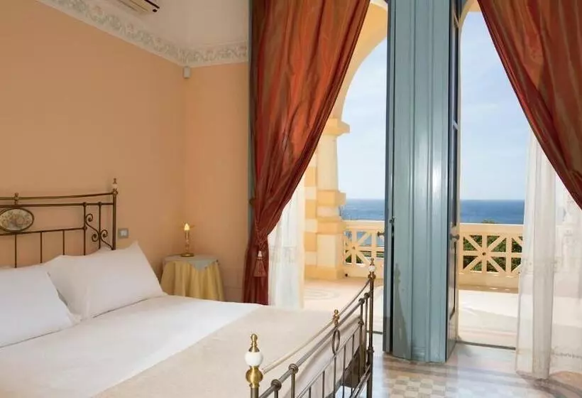 ホテル Villa Raffaella
