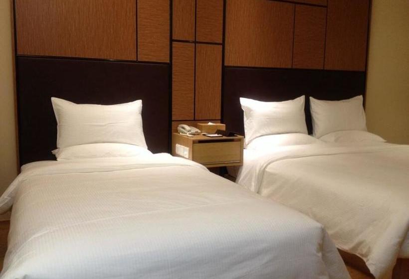 Ji Hotel Zhuhai Gongbei Branch