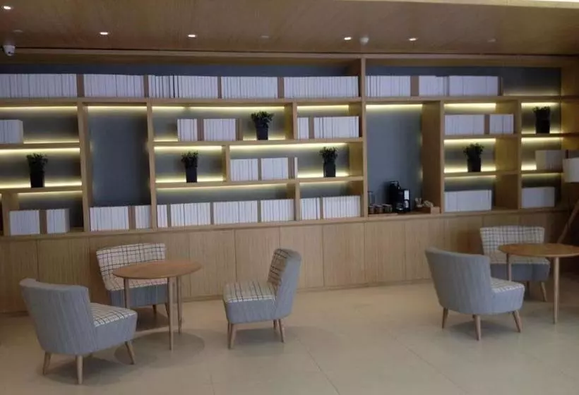 Ji Hotel Zhuhai Gongbei Branch