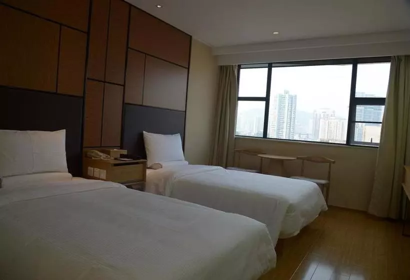 Ji Hotel Zhuhai Gongbei Branch