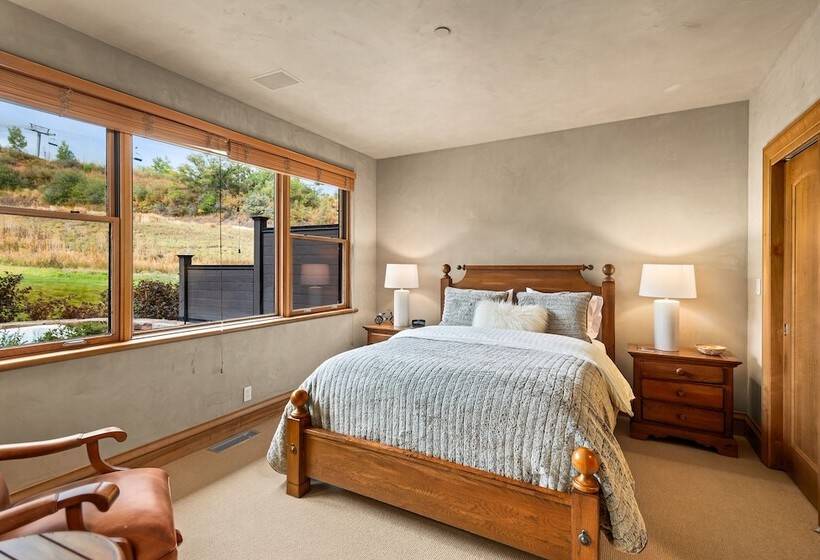 Owl Creek Snowmass By Frias