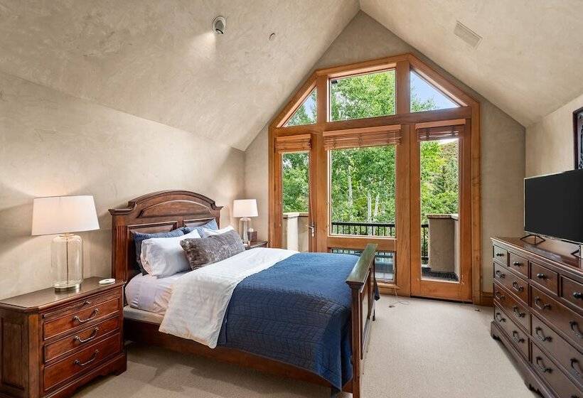 Owl Creek Snowmass By Frias