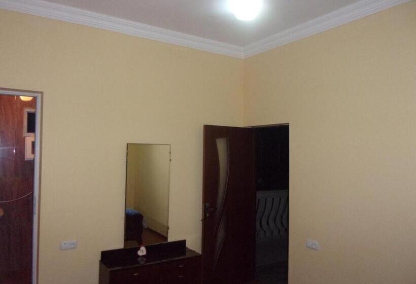 هاستل Guest House 293