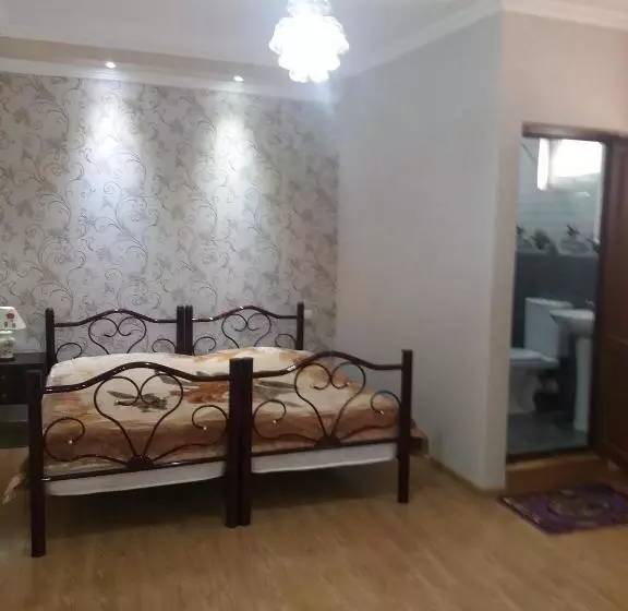 هاستل Guest House Darejani