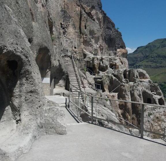 هاستل Guest House Darejani