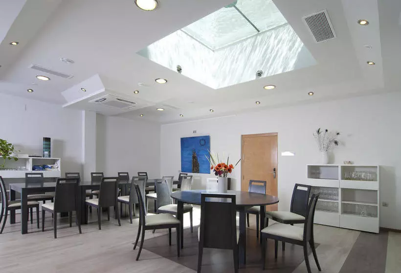 Hotel Amalurra Granada