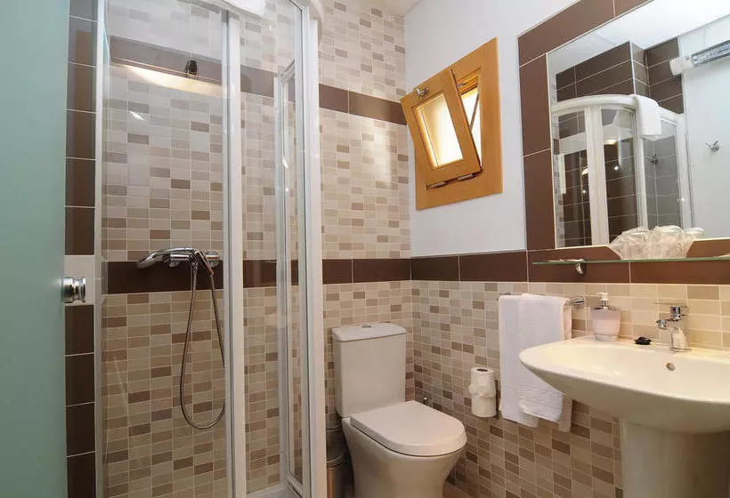 Hotel Amalurra Granada