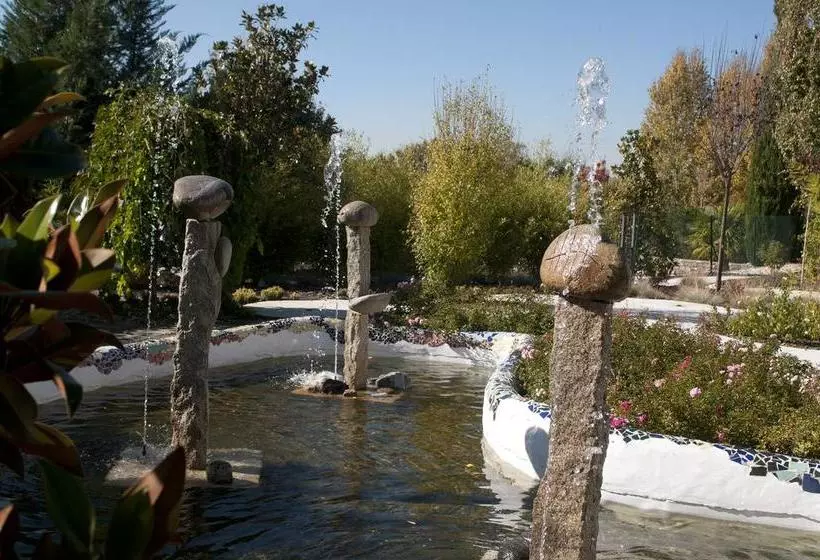 Hotel Amalurra Granada