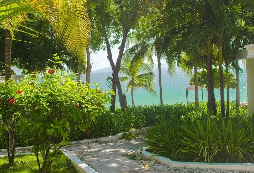 هتل Kaliko Beach Club   All Inclusive Resort