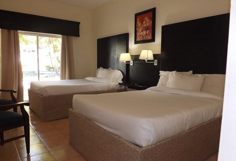 هتل Kaliko Beach Club All Inclusive Resort