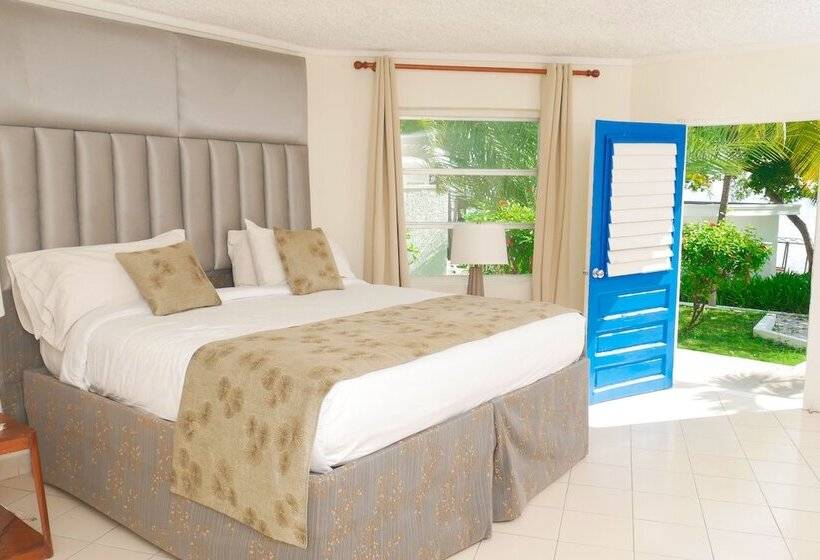 هتل Kaliko Beach Club All Inclusive Resort