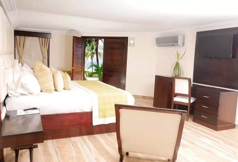 هتل Kaliko Beach Club   All Inclusive Resort