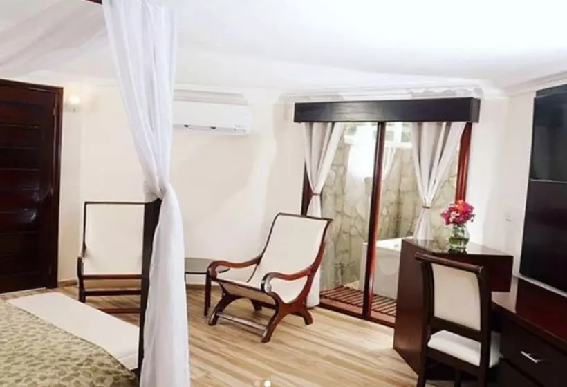 هتل Kaliko Beach Club   All Inclusive Resort