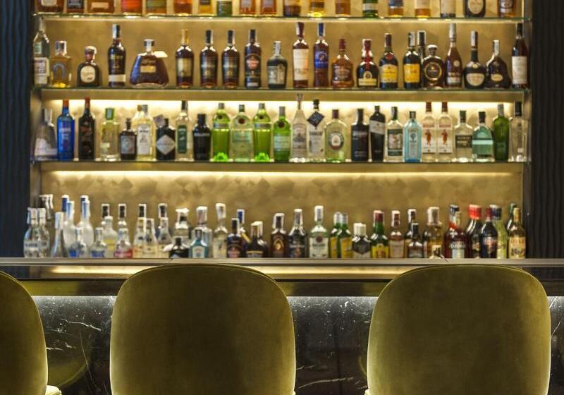 هتل Mercer Sevilla 5 Gl