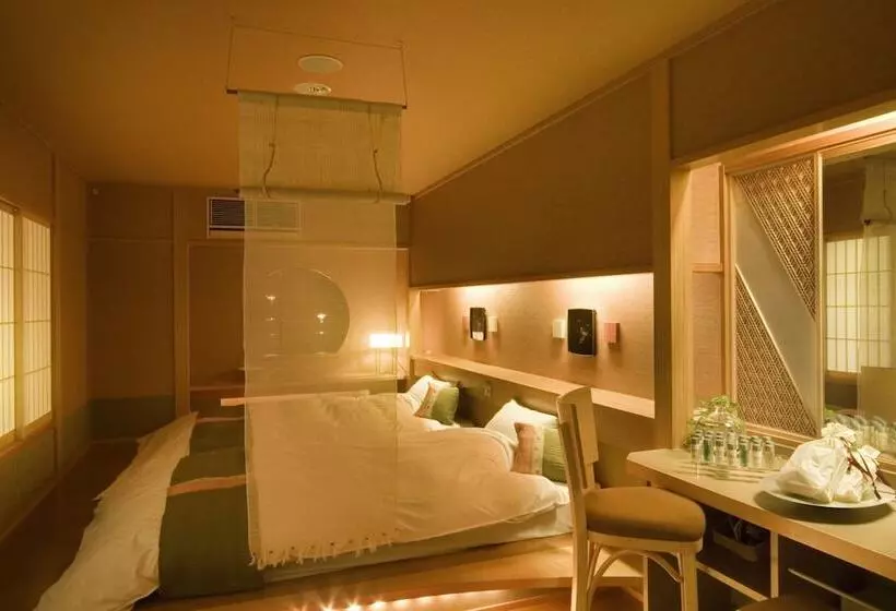 Hotel Naniwa Issui
