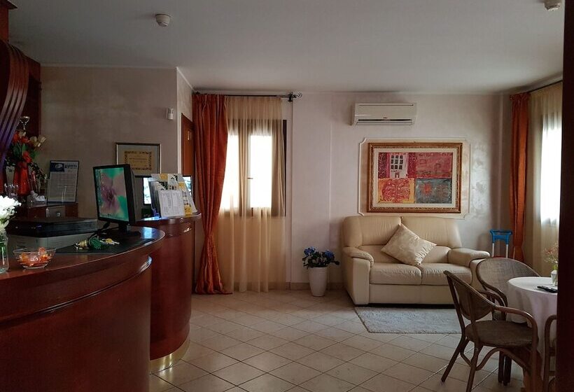 호텔 Ristorante Rinelli