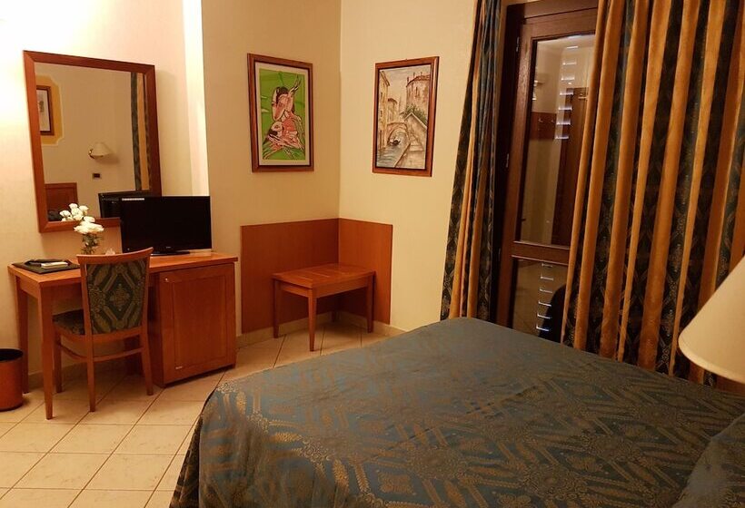 호텔 Ristorante Rinelli