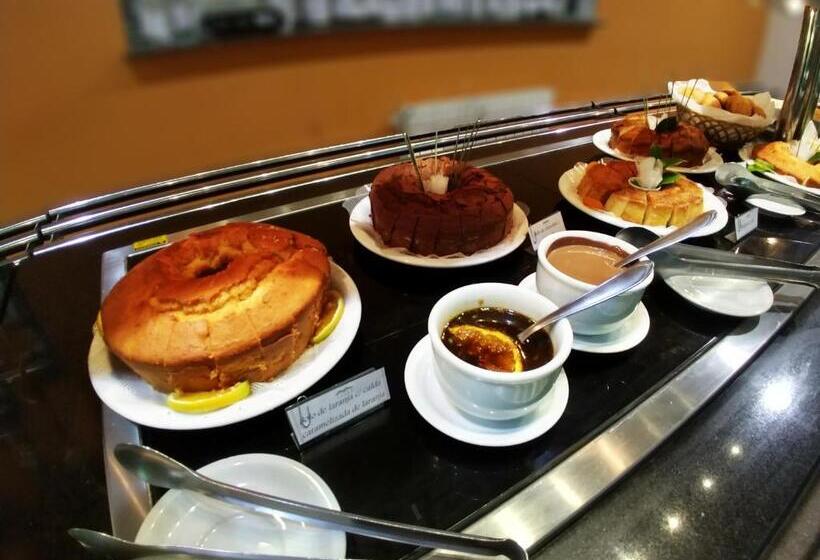 هتل Satélite Campos Do Jordão