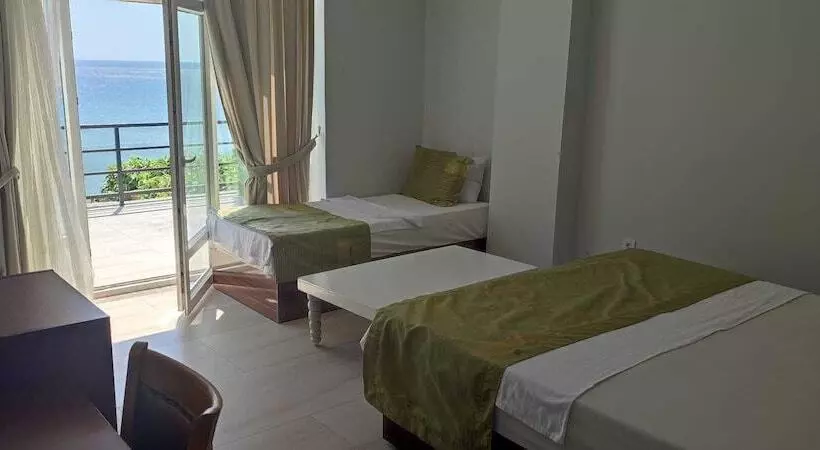 Deniz Otel