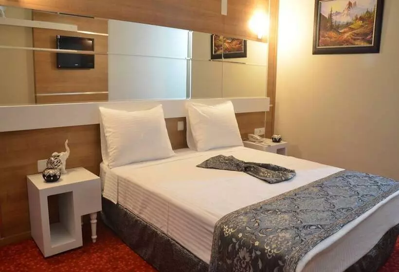 Emin Otel