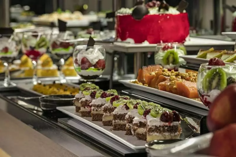 B Business Hotel & Spa