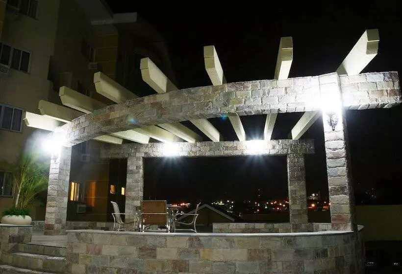 هتل Barbur Plaza