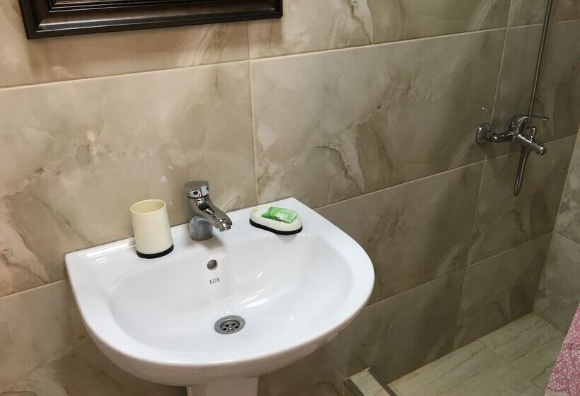 هتل Batumi Summer