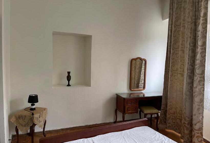 هتل Batumi Summer