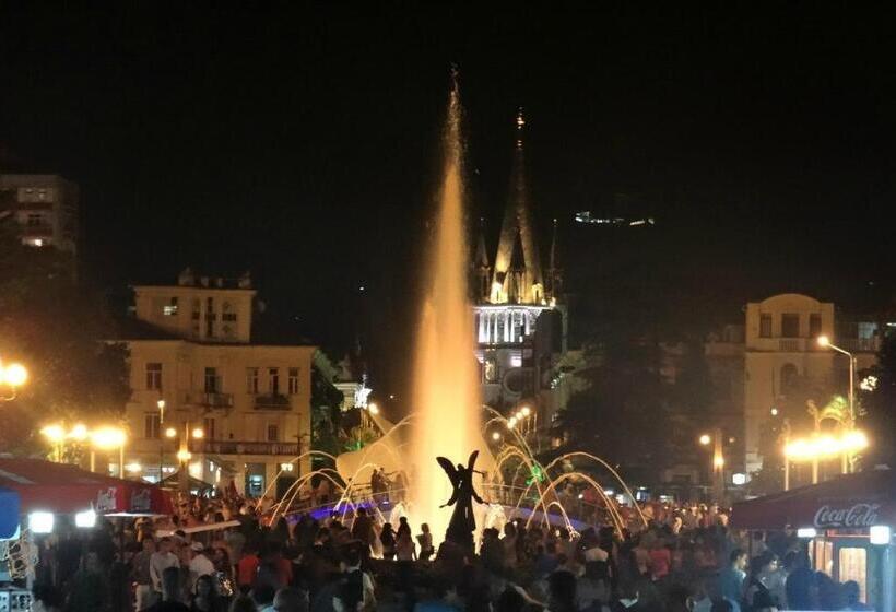 هتل Batumi Summer
