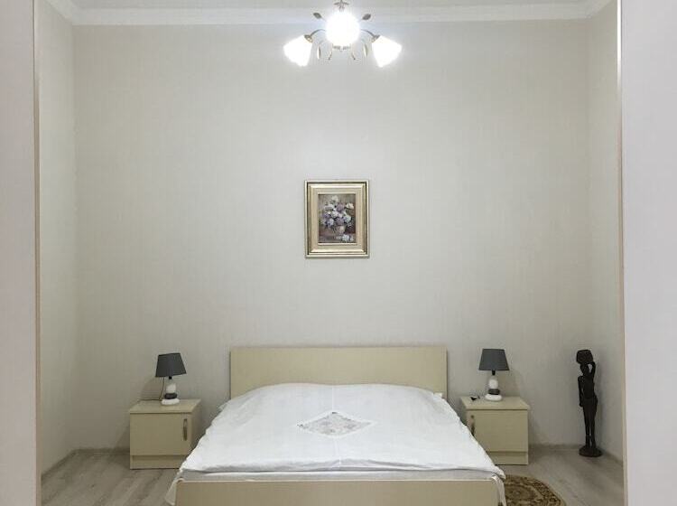 هتل Batumi Summer