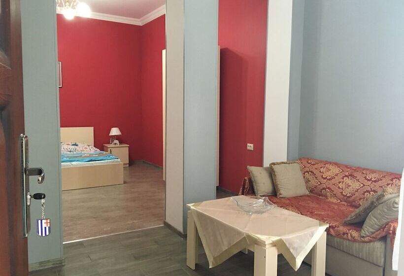 هتل Batumi Summer