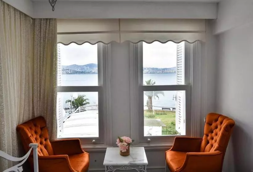 Hotelli Büyükada Port