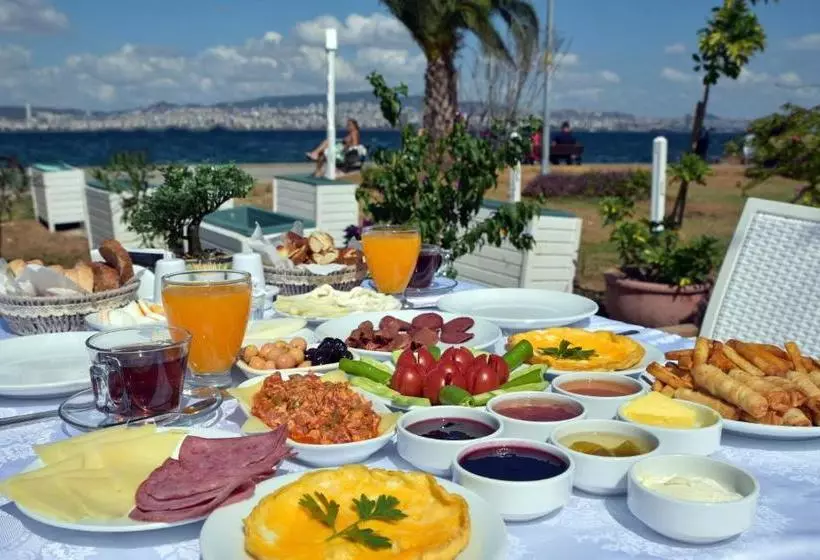 Hotelli Büyükada Port