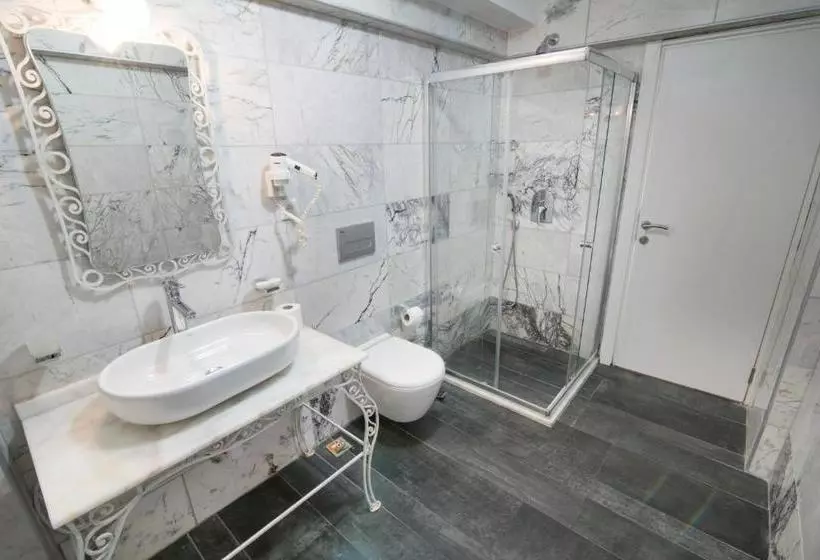 Hotelli Büyükada Port