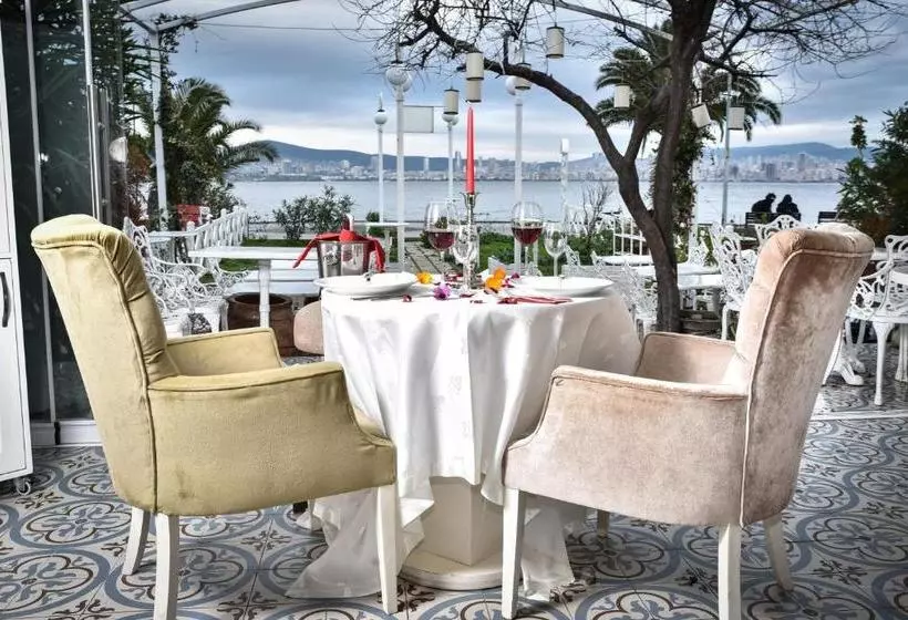 Hotelli Büyükada Port