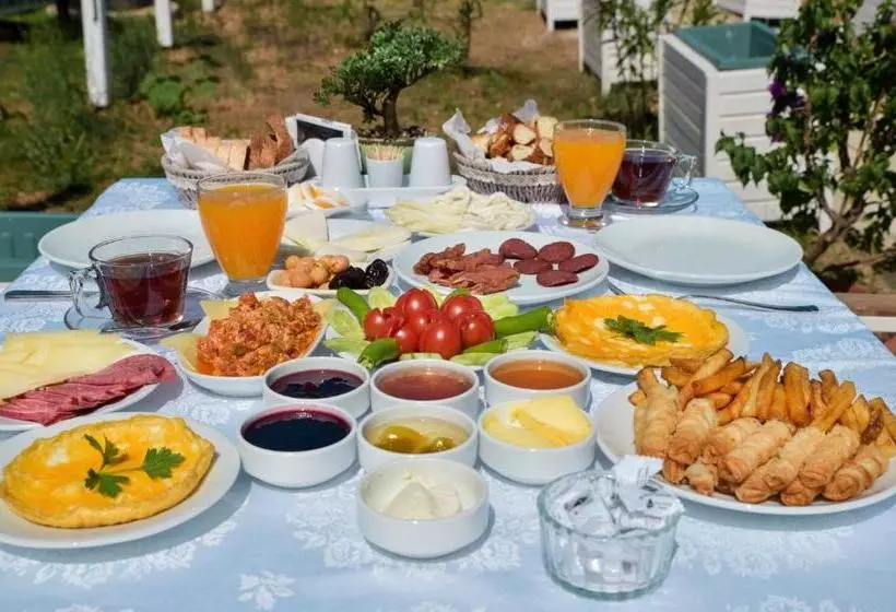 Hotelli Büyükada Port